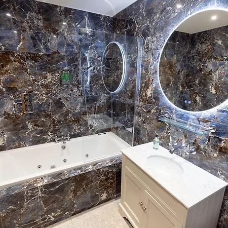The Resolution Otel 3*