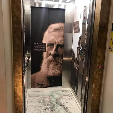 The Resolution וויטבי