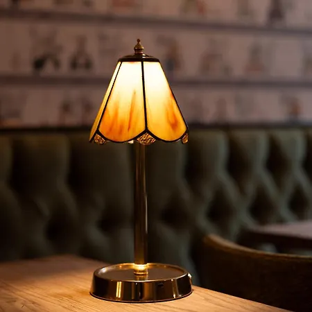 The Resolution Szálloda 3*