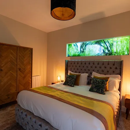 The Resolution Hotel