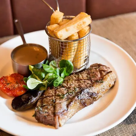 ザ レゾリューション ウィットビー