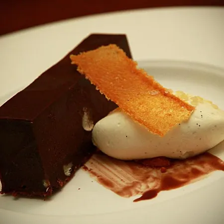 The Resolution Szálloda