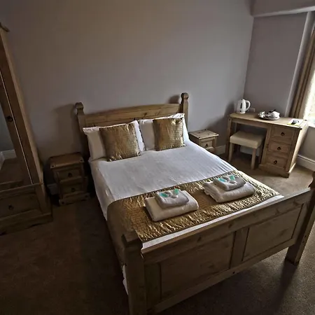 The Resolution Szálloda 3*