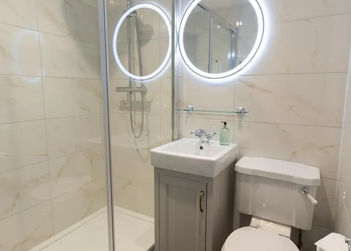 The Resolution Hotel 3*