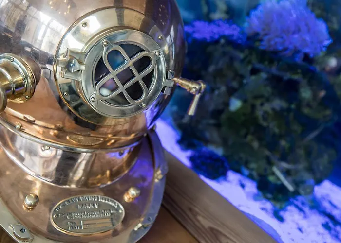 The Resolution 3* Whitby