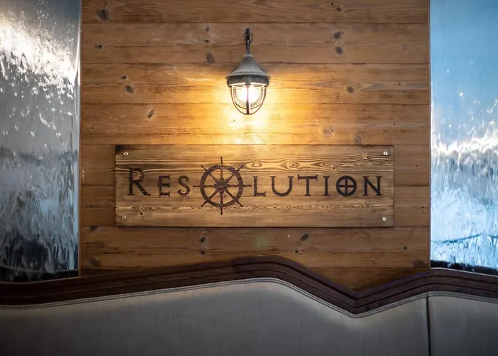 The Resolution Hotel Whitby