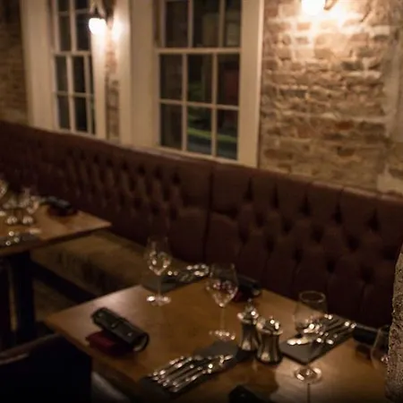 雷索鲁森酒店 3* 惠特比