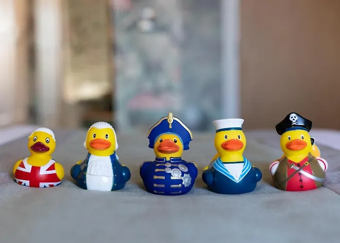 The Resolution 3* Whitby