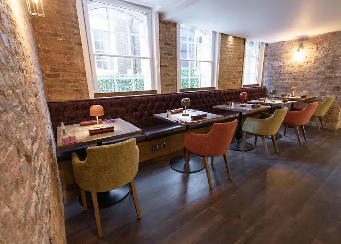 Hotel The Resolution