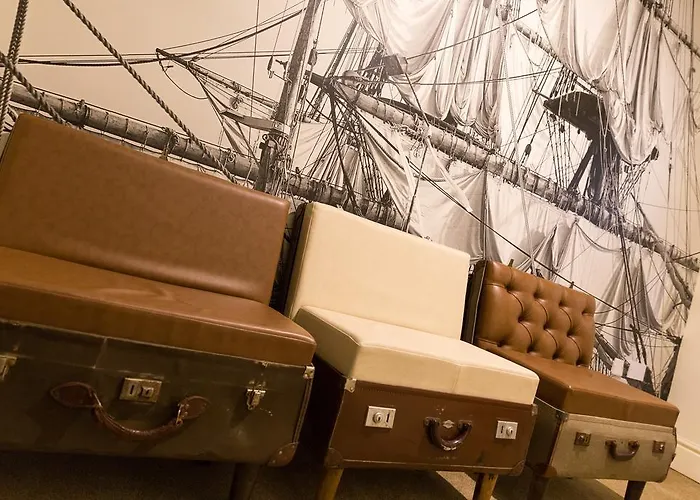 The Resolution Hotel 3*